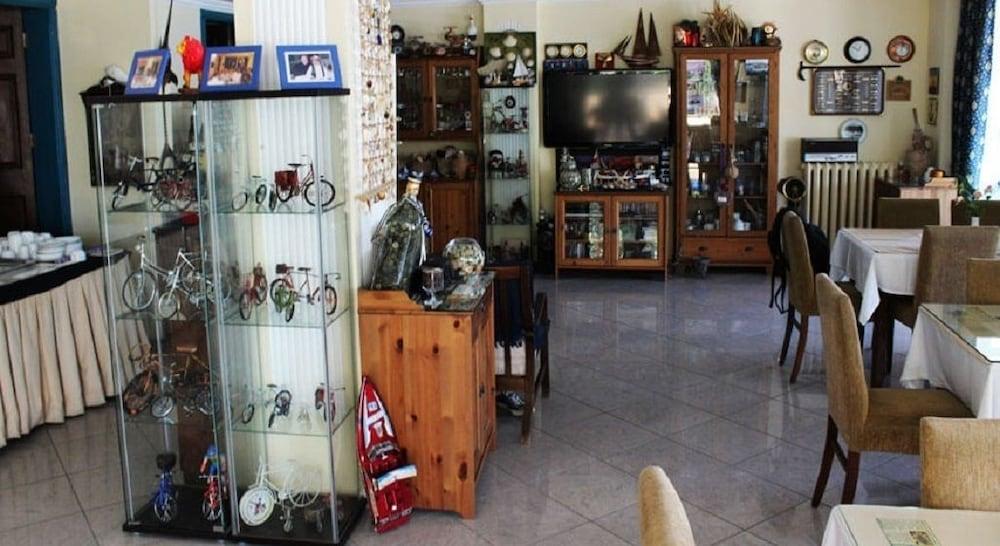 Foca Yali Hotel Екстер'єр фото